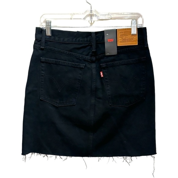 Levi's Icon Skirt in Size 26 - Picture 4 of 6
